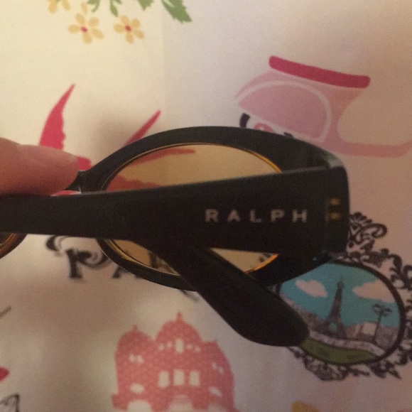 Ralph Lauren sunglasses.      Super super rare - Picture 2 of 4